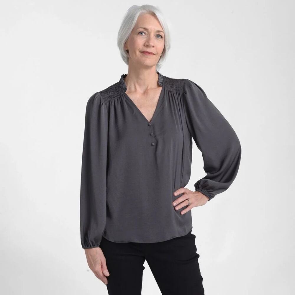 NWT Christopher & Banks Shirred Hammered Satin Blouse – Women’s XL
